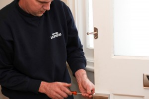 locksmith-door-repair